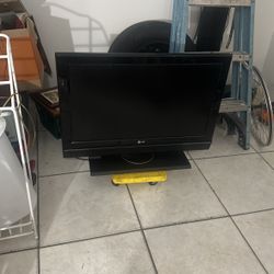 32 Hinches L G TV Good B Picture 