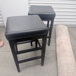 Set of 2 Black Backless Bar Stools