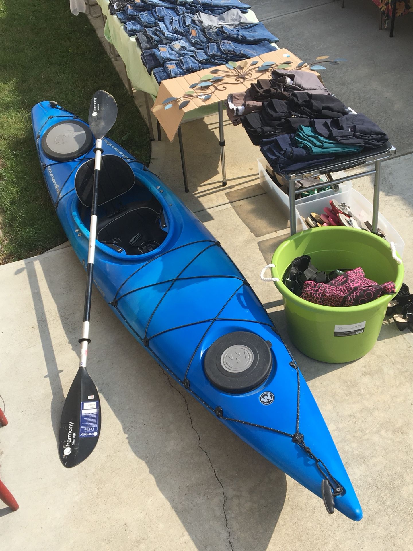 Wilderness Systems Tsunami 120 Kayak with Paddle