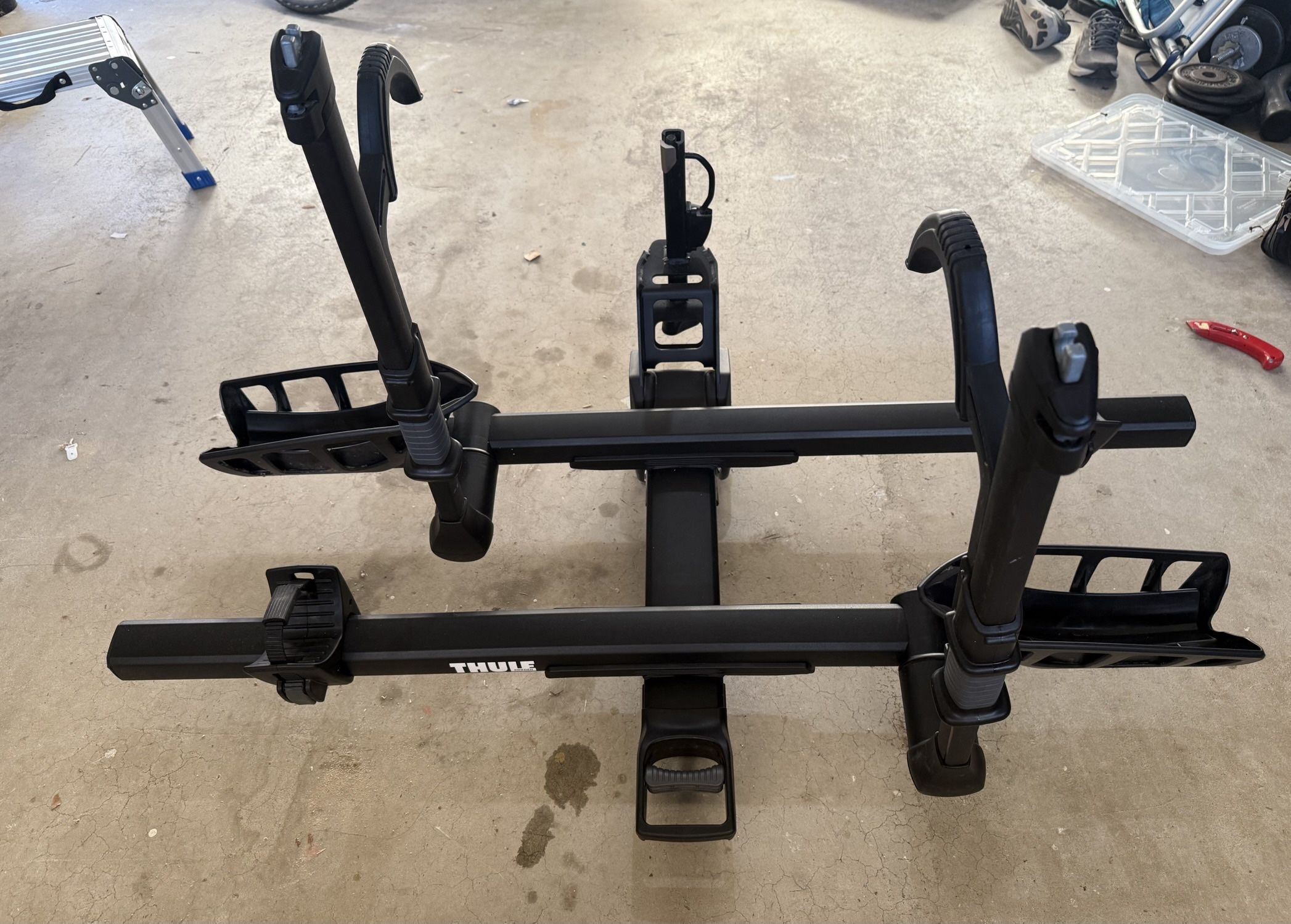 Thule T2 Pro XT Hitch Rack, 2 Bikes, 1.25”