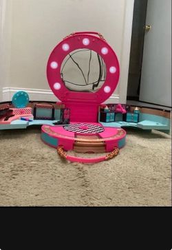 LOL Surprise Beauty Salon Playset
