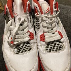 Jordan 4 Fire Red