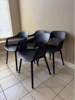 Crate & Barrel Dining Chair Set