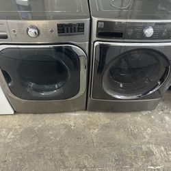 Kenmore Washer And LG Electric Dryer 