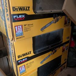 DeWalt 20" chainsaw