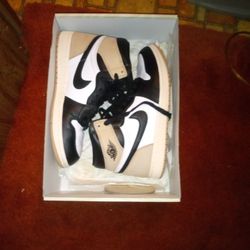 Nike Air Jordan Latte