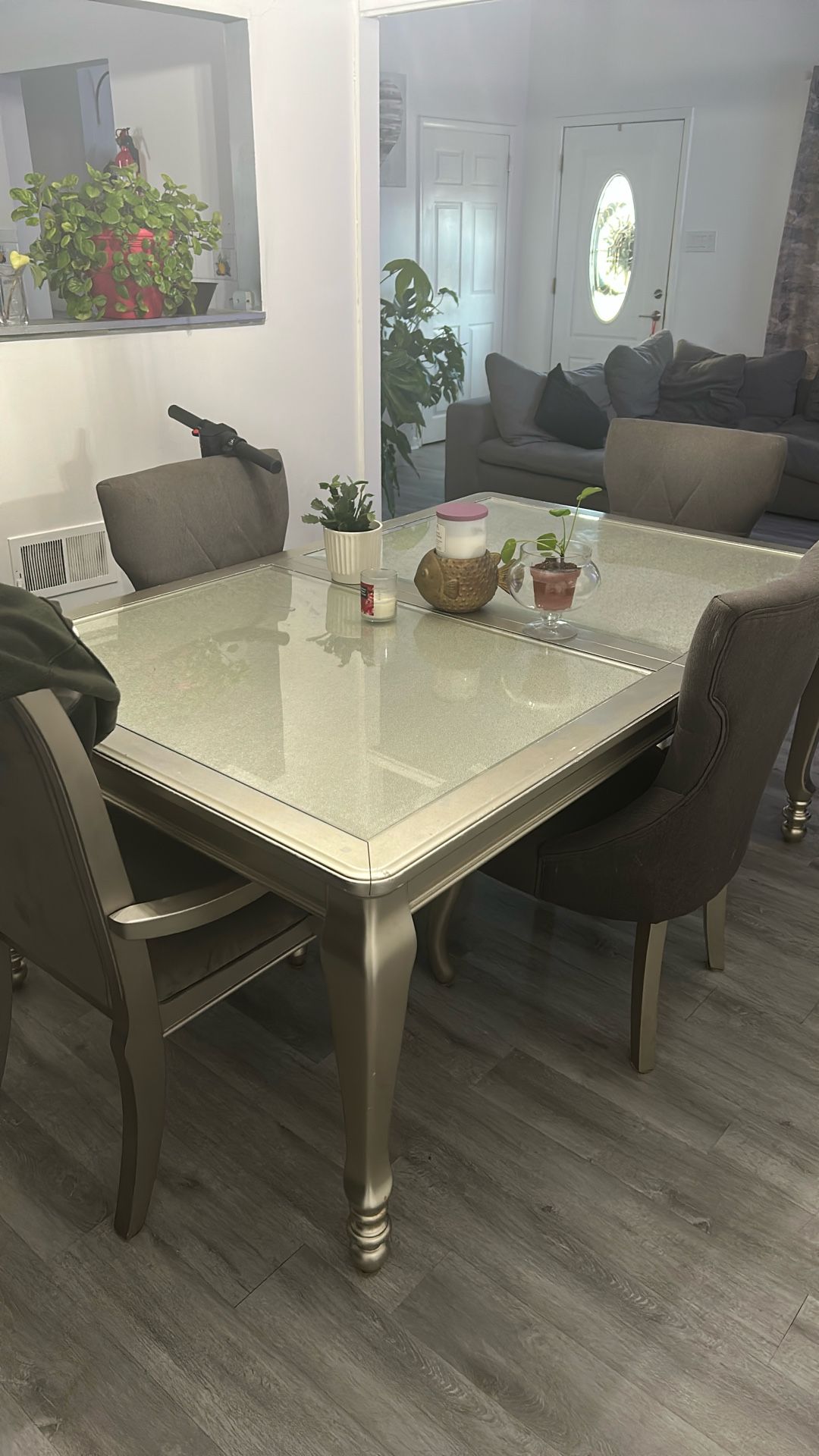 Dining Table With Chairs 