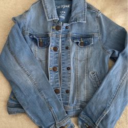 Light Wash Jean Jacket