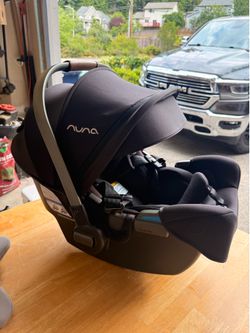 Nuna PIPA RX Caviar Infant Car Seat + 2 Bases