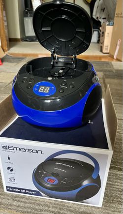 Like new Emerson CD/AM-FM Player