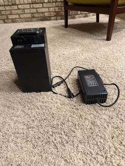 48v yozma in10 battery 5miles on it like new $390 with charger