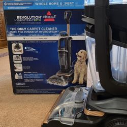BISSELL Revolution Hydrosteam PET