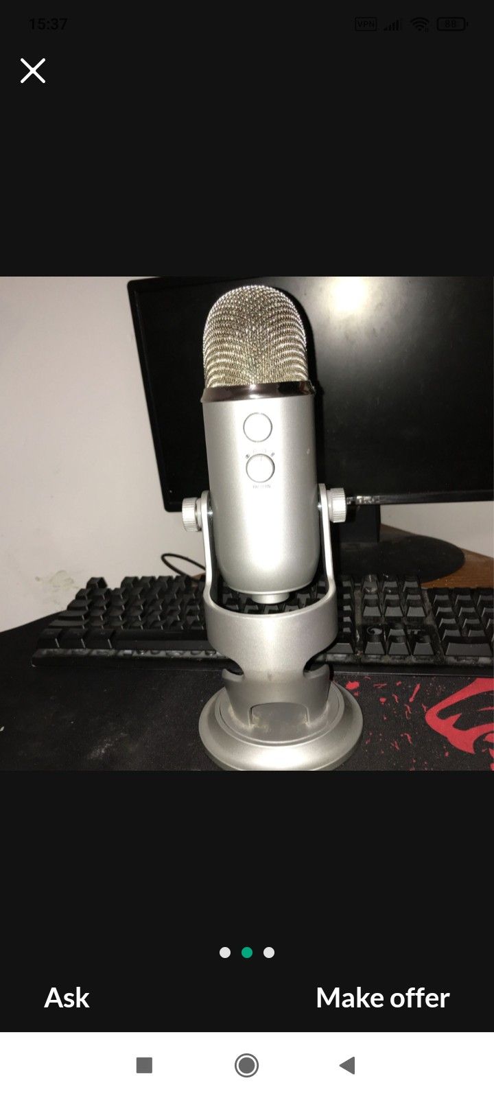 Microphone