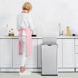 Automatic Trash Can,Sensor Motion Stainless Steel Garbage Bin, Touchless Smart Waste Bin, W/Stay-Open, Soft Close Lid, Display Light for Kithchen, Liv