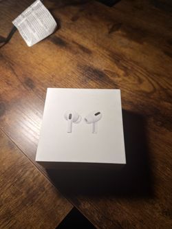 AirPods