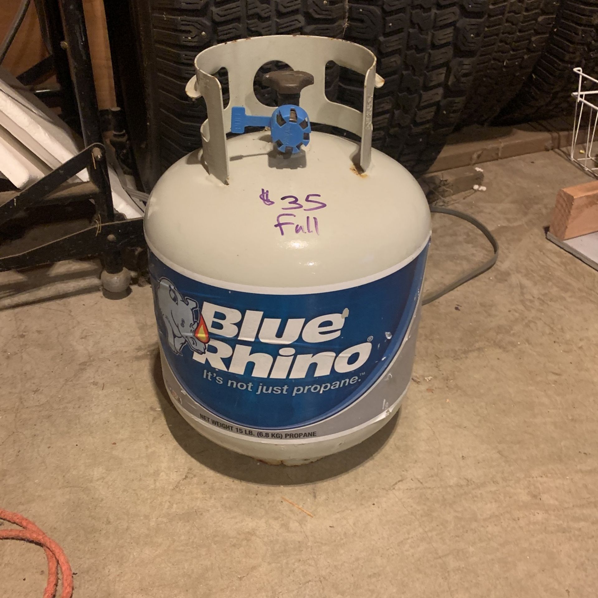 Full Propane Tank 