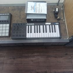 Alesis Keyboard 