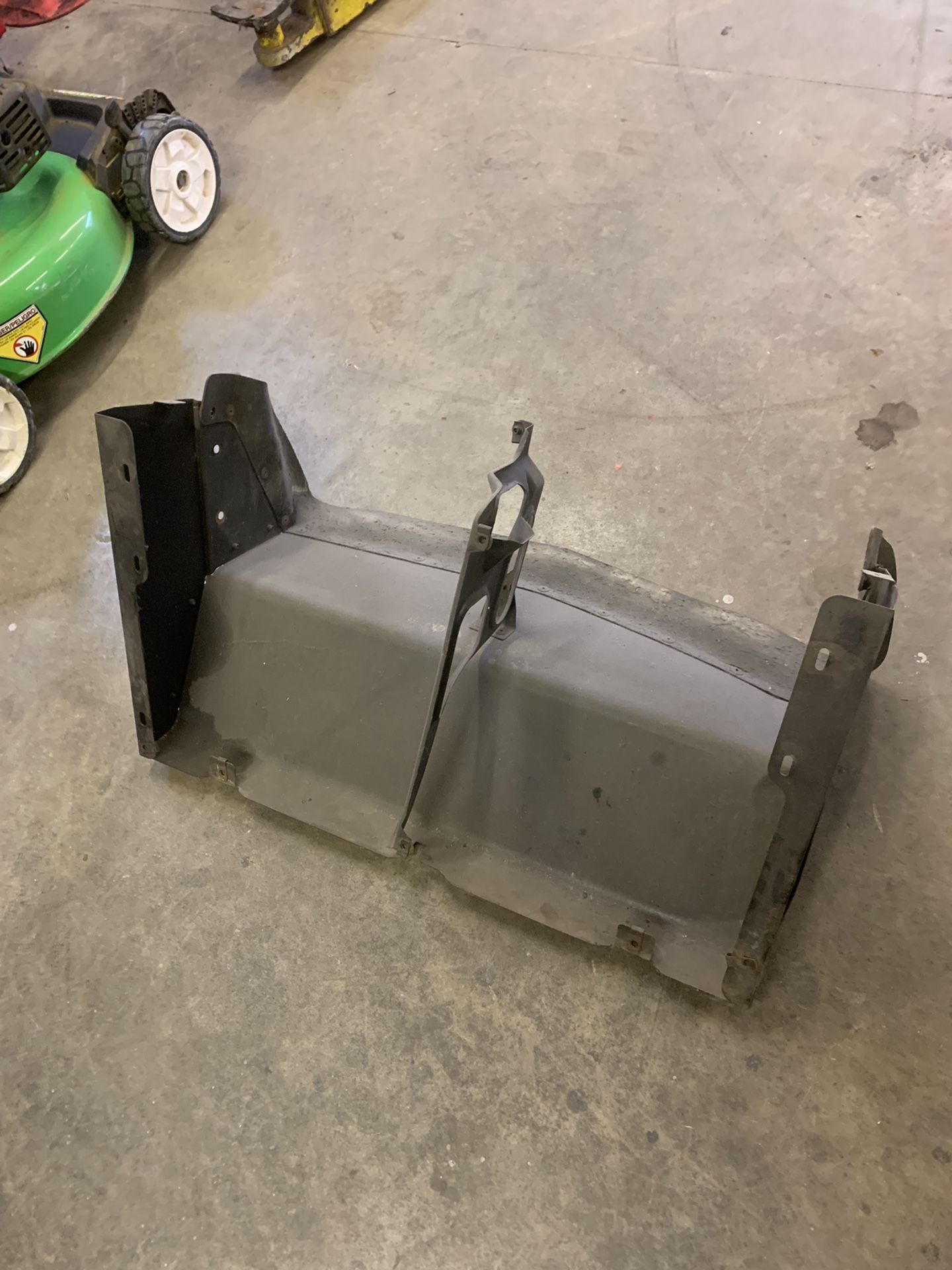 Monte Carlo SS Air Box Assembly 83-88