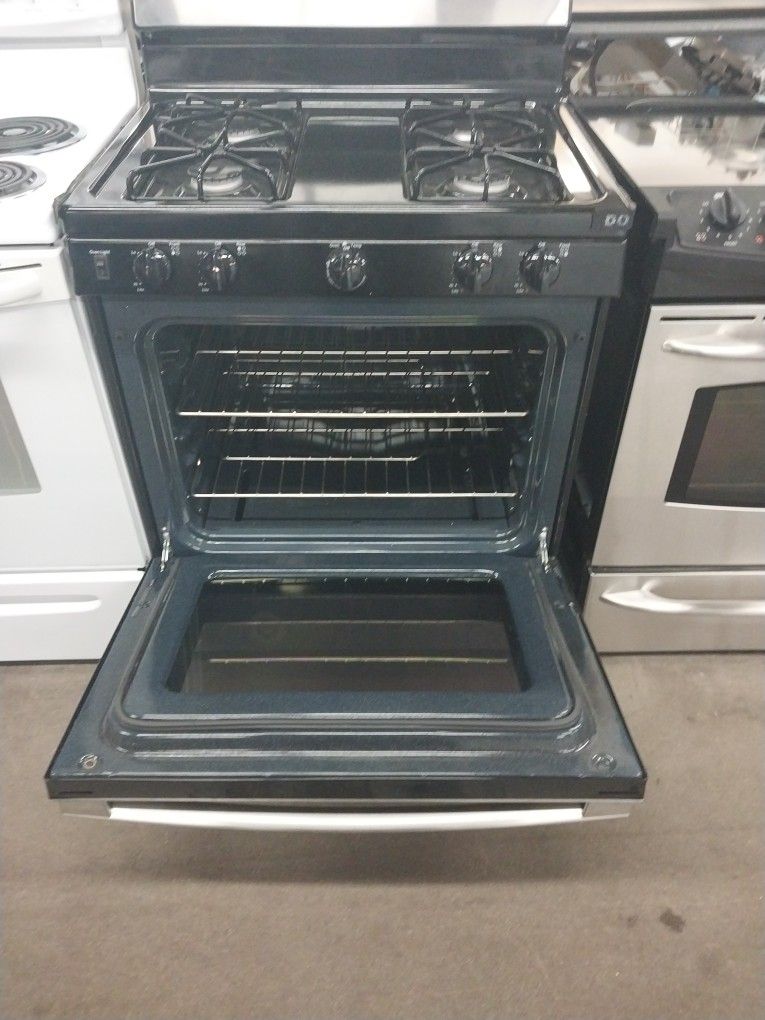 Ge BLACK STOVE