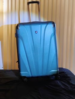 Swiss Gear Suit Case