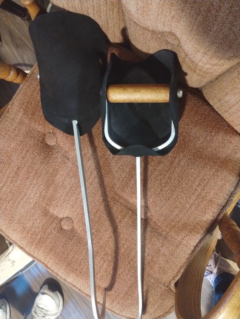 Hay Bail Hooks