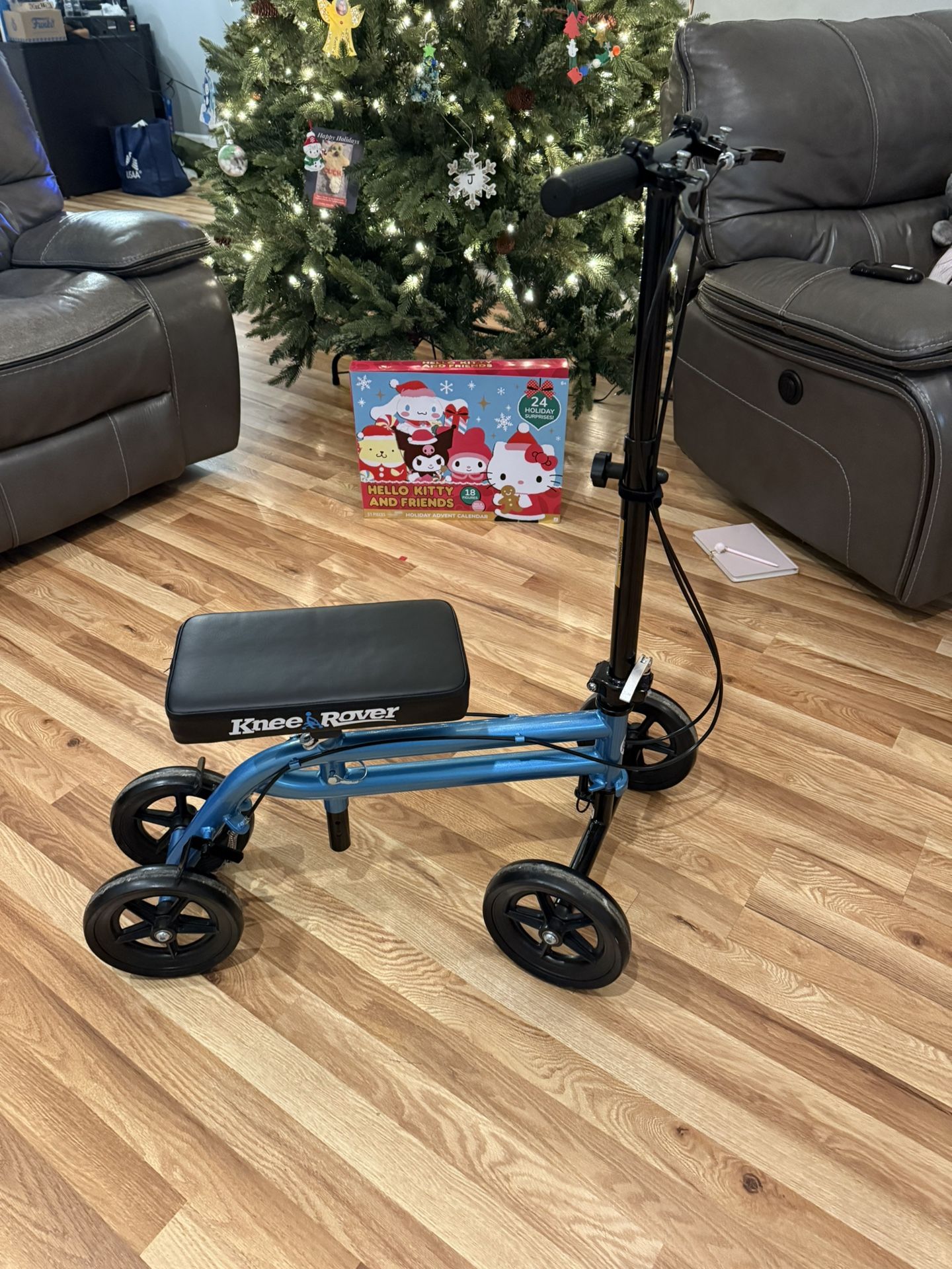 KNEE ROVER KNEE SCOOTER