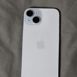 iPhone 15 Pink & Blue