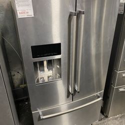 KitchenAid Stainless Steel 26.8 Cu. Ft. 36” Width Standard Depth French Door Refrigerator With Exterior Ice And Water - Platinum Interior 