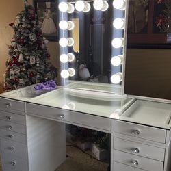 Makeup Vanity