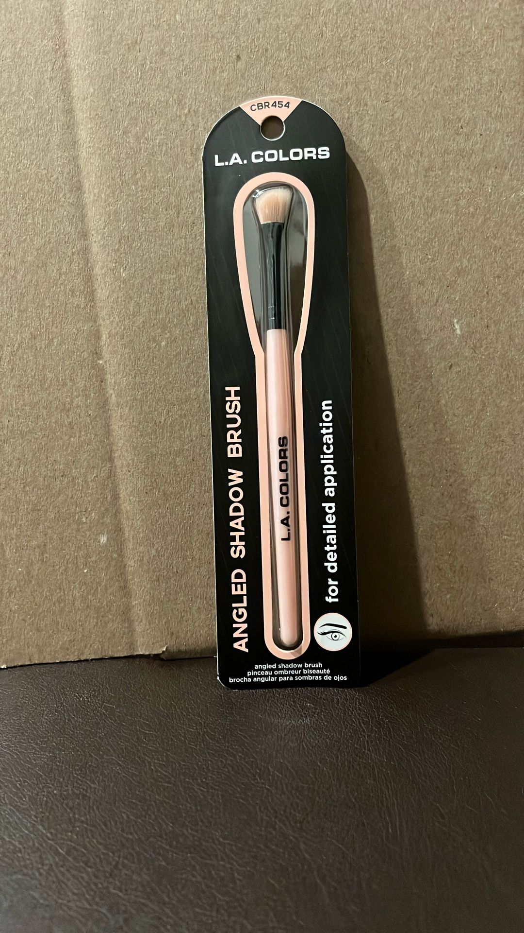 L.a. COLORS Angled Shadow Brush 1 Piece