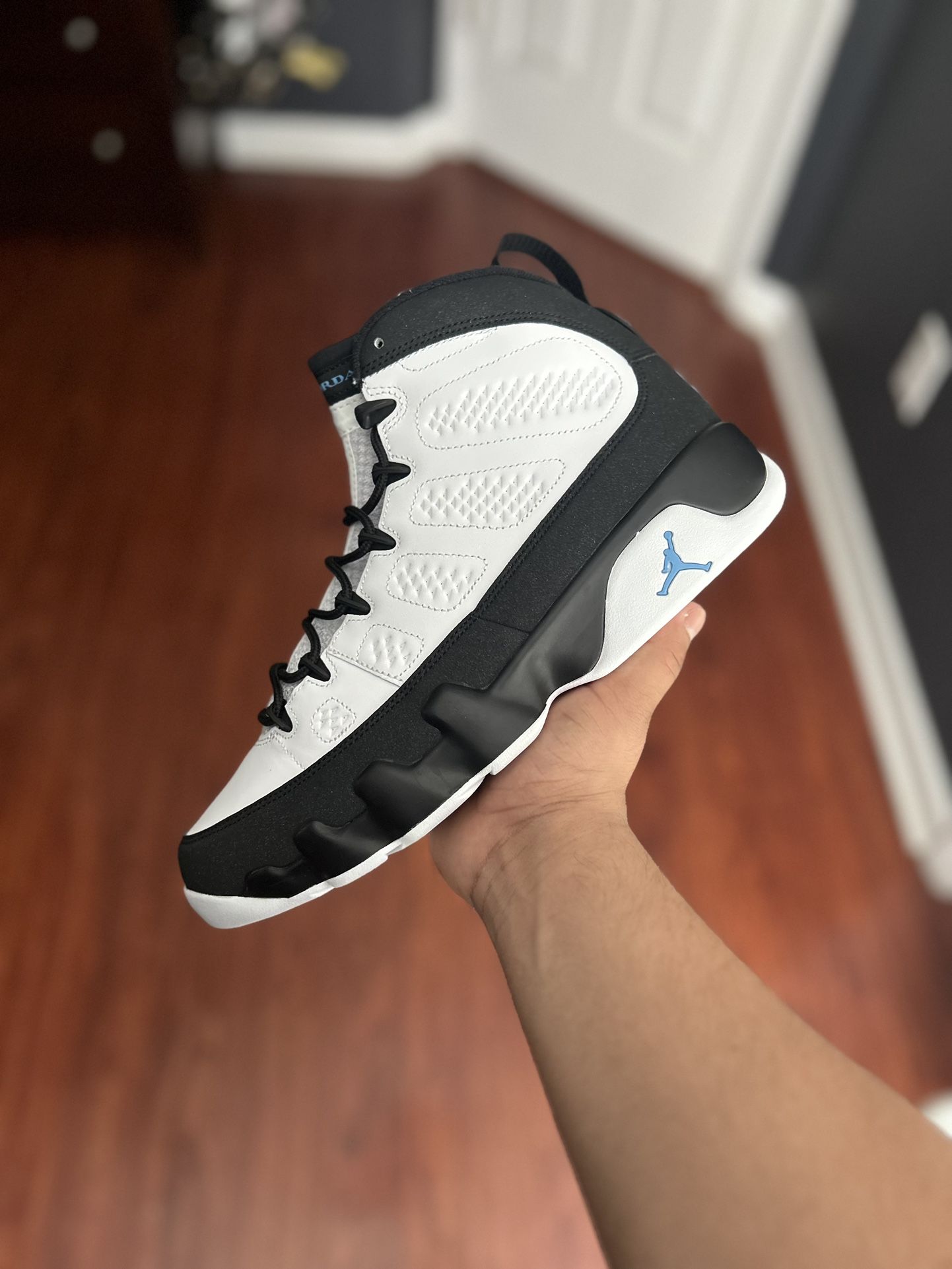 Jordan 9 University Blue Sz 10.5