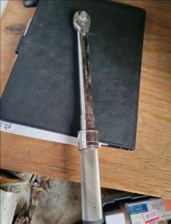 Wright Tool 3/8 In. Alloy Tool Steel Micro Torque Wrench 10-100 Ft. Lbs.