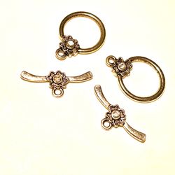 Various Silver Tone Toggles