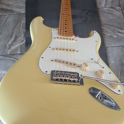FENDER PLAYER II STRATOCASTER
