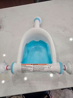 Baby bathtub seat