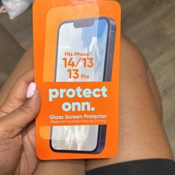 iPhone 14/13 Pro Glass Screen Protector 