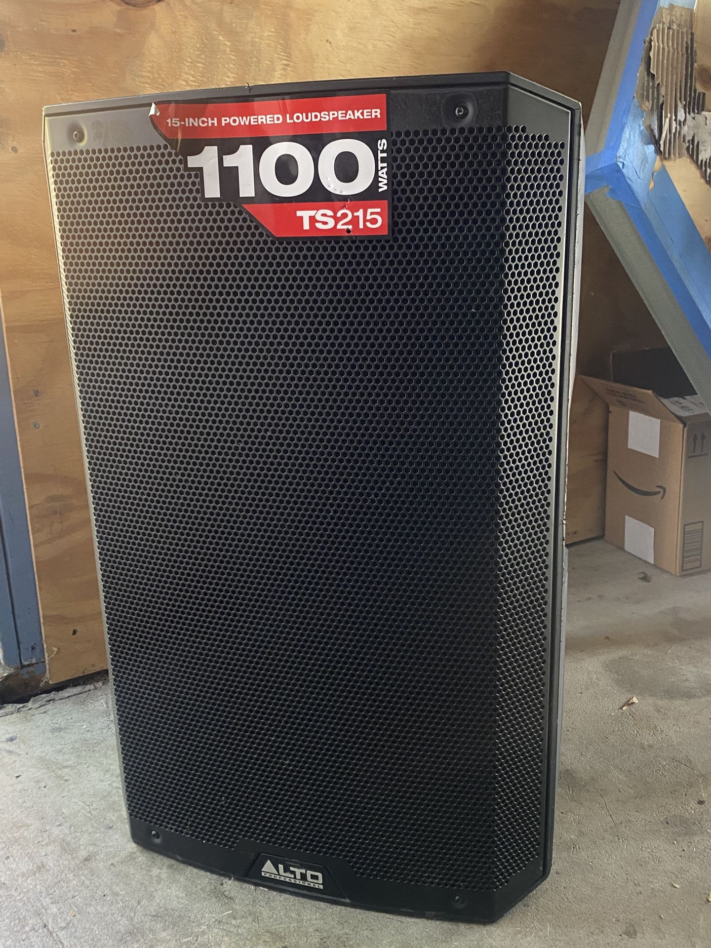 Alto TS215 Powered Speaker / Monitor 1100 Wats