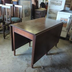 ANTIQUE DINING TABLE 