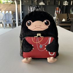 LOUNGEFLY Fantastic Beasts Niffler Plush Cosplay newest Mini Backpack