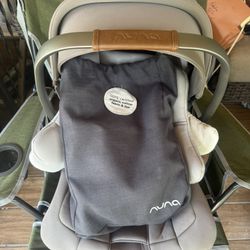 Nuna Lite Car Seat 