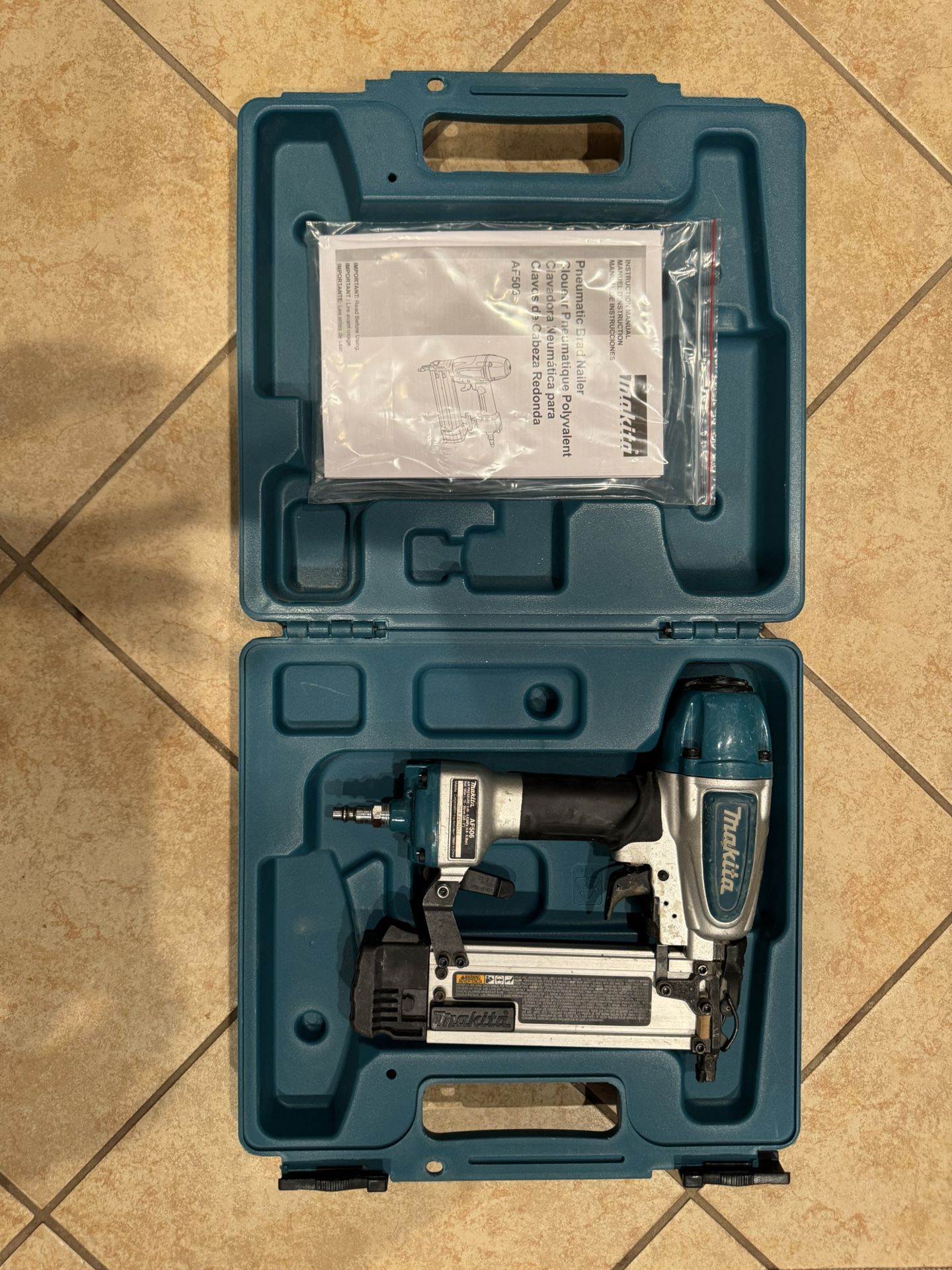 Makita Pneumatic Nailer