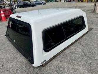 Tundra double cab camper shell 2004-06 high top
