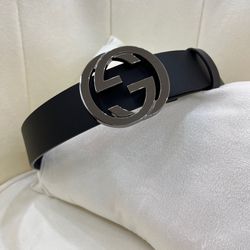 Gucci Reversible Leather Belt New 