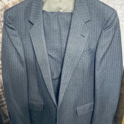 Medium Suit