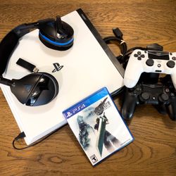 PS4 Pro Glacier Edition 