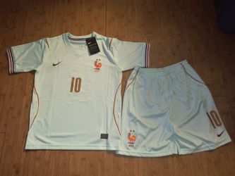 2026 France Francia away soccer jersey world cup kids size Mbappe 

MBAPPE #10

GREAT QUALITY 

BRAND NEW WITH TAGS

LIMITED QUANTITY 

KIDS SIZE
#22 