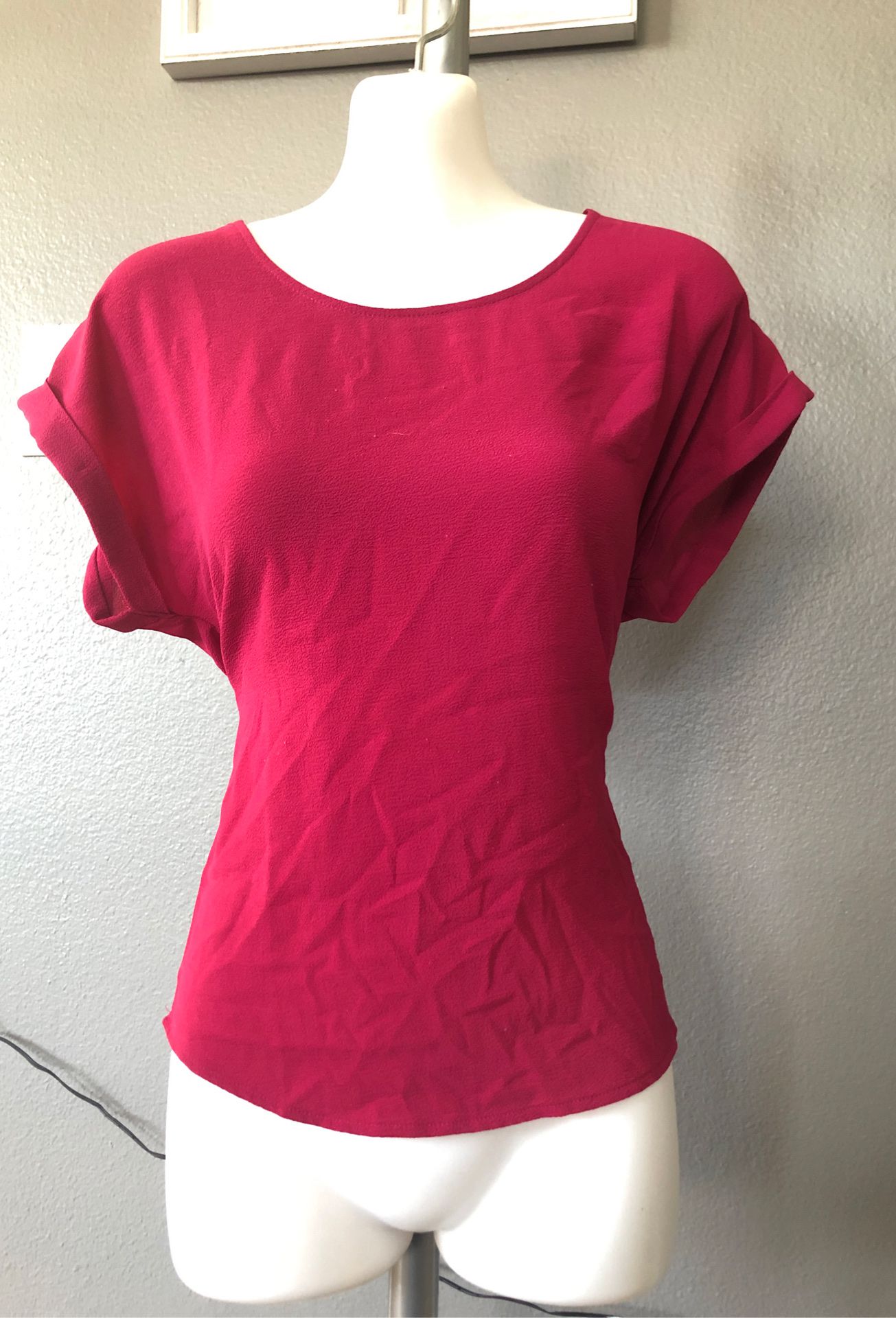 Hot Pink Short Sleeve Shirt Size Small