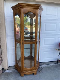 Lighted Antique Curio 5 Shelves