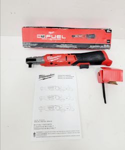 Milwaukee
M12 FUEL 12V Lithium-Ion Compact 3/8 in. Cordless Ratchet (Tool-Only)