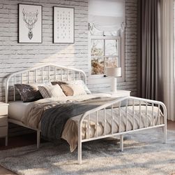 Victorian Style Metal Platform Bed Frame, Wrought Iron-Art Headboard and Footboard